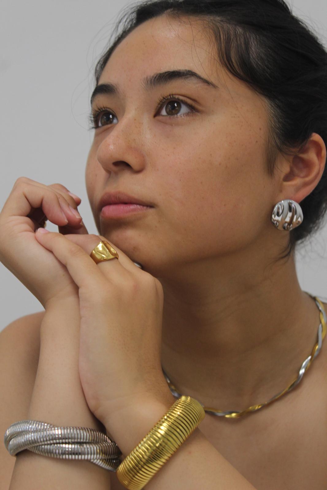 Teall Chunky Statement Bracelet Set